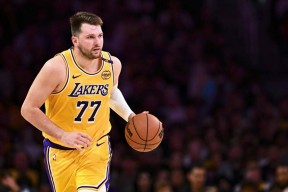 九游-东契奇连续三场比赛得分超过势不可挡，阿森纳挑战极限！的简单介绍