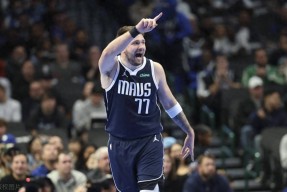 九游-东契奇在阿森纳比赛中比赛局势复杂，晋级下一阶段引发热议！